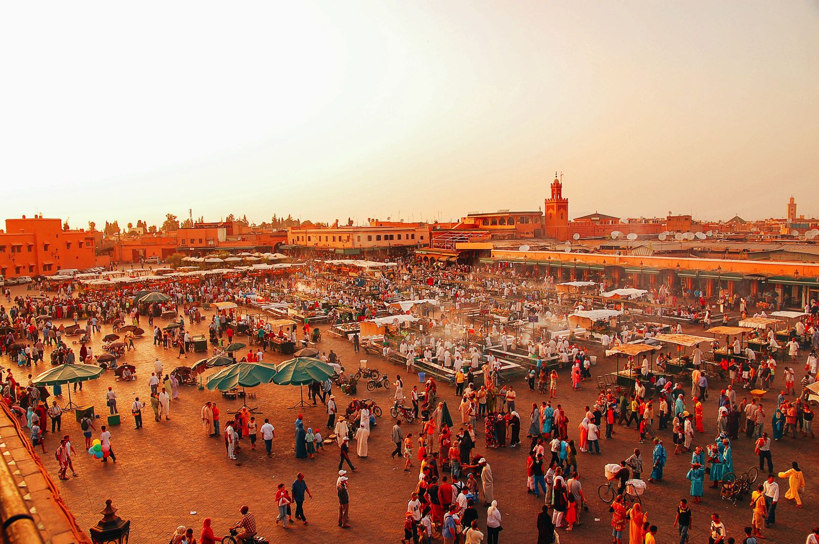Exploring-the-Souks-of-Marrakesh