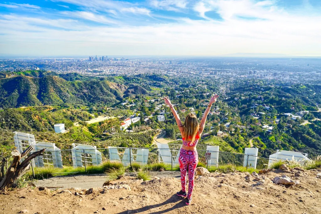 Hiking-in-the-Hollywood-Hills