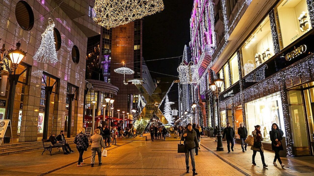 The Best Hotels In Budapest Kempinski-Hotel