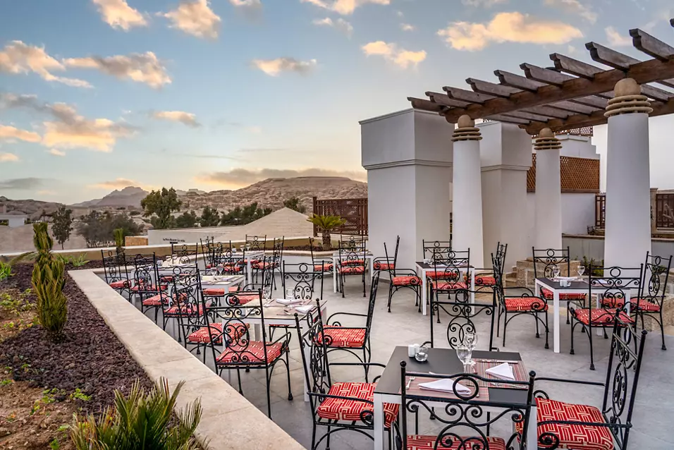 Mövenpick-Resort-Petra-5-star-hotel
