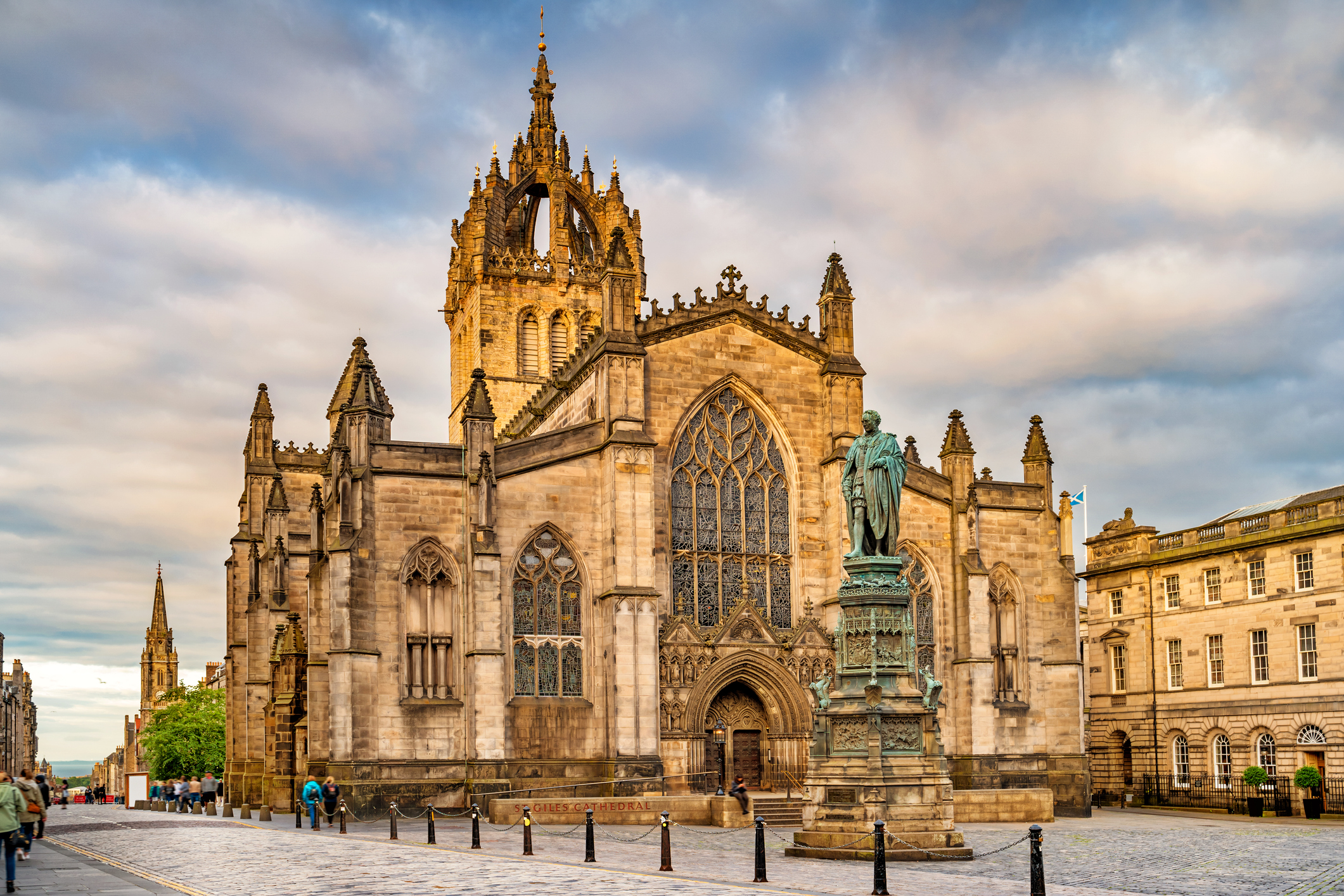 Edinburgh, Scotland Great Destination for Tourists St-Giles-Cathedral-Edinburgh-Scotland