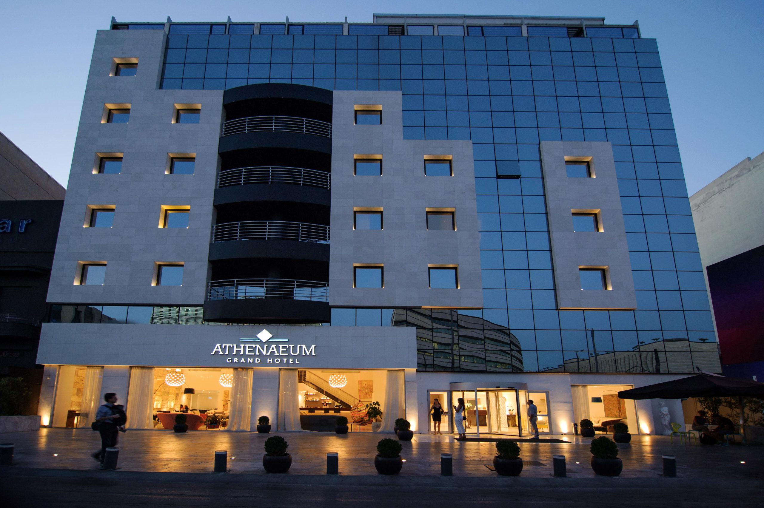 Grand-Athenaeum-Hotel