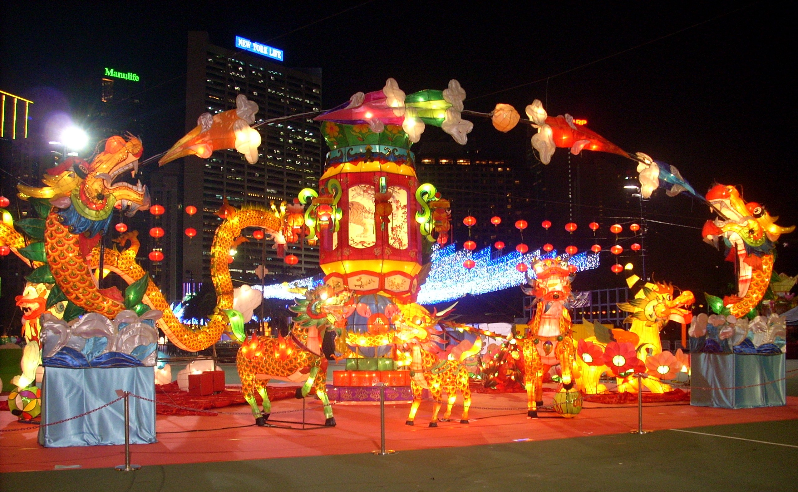 Mid-Autumn-Festival-mid-autumn-lantern-victoria-park-dragons