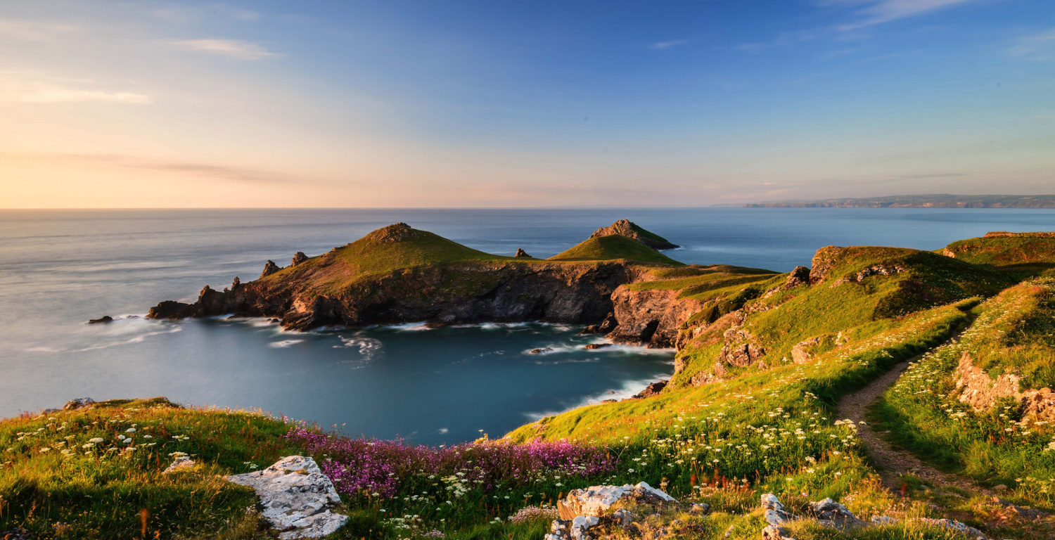 Best Places to Visit in United Kingdom rnwall-Located-in-the-southwest-of-England-Best-Places-to-Visit-in-United-Kingdom