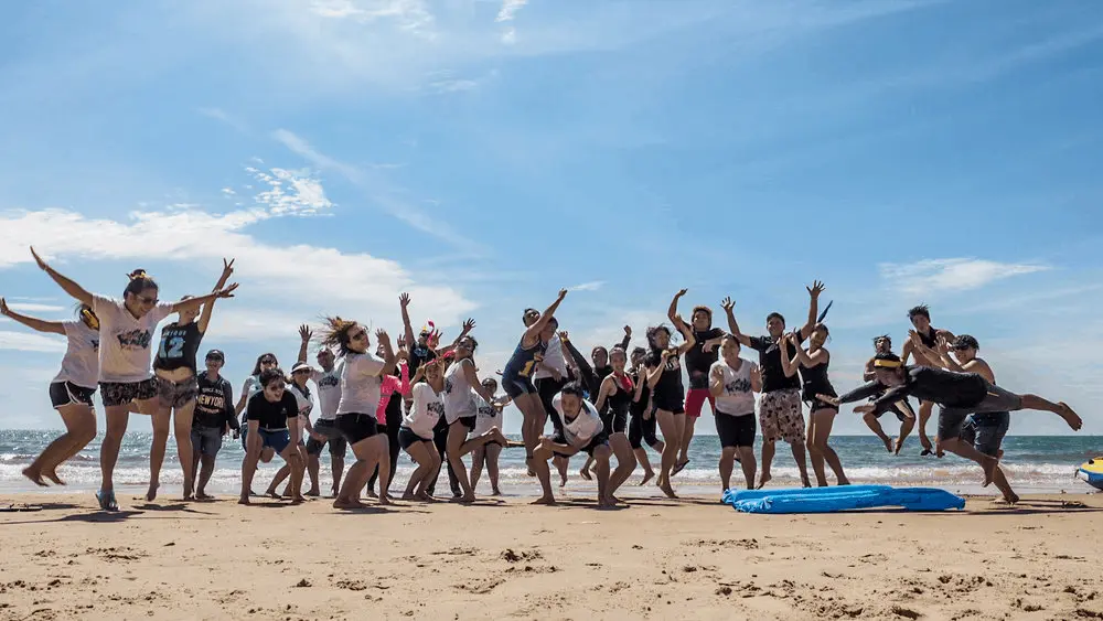 traveling-with-best-friends-