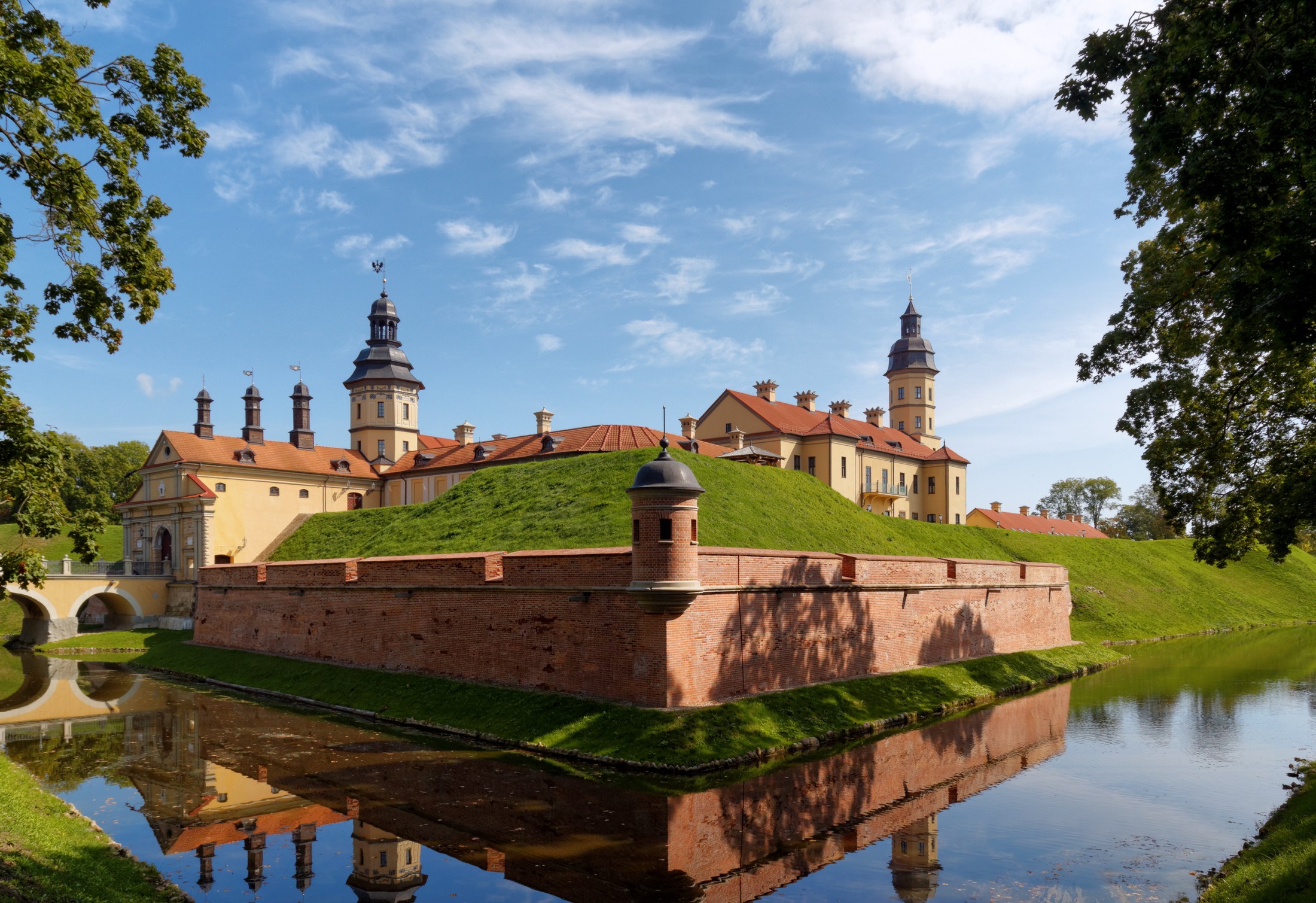 Best Tourist Attractions in Belarus  Nesvizh-Castle-Best-Tourist-Attractions-in-Belarus
