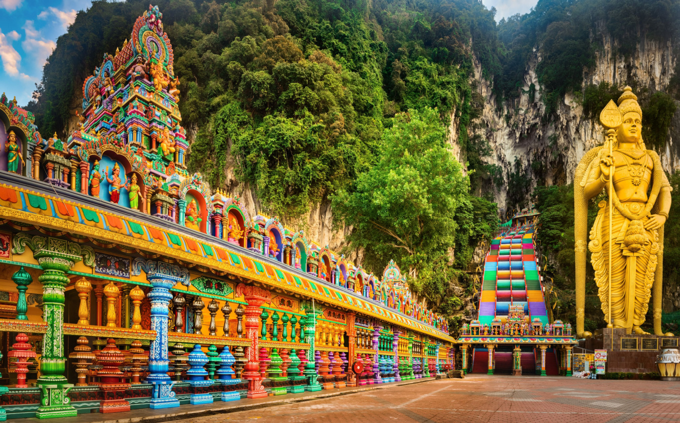 Best Tourist Attractions in Malaysia 2024 Batu-Caves