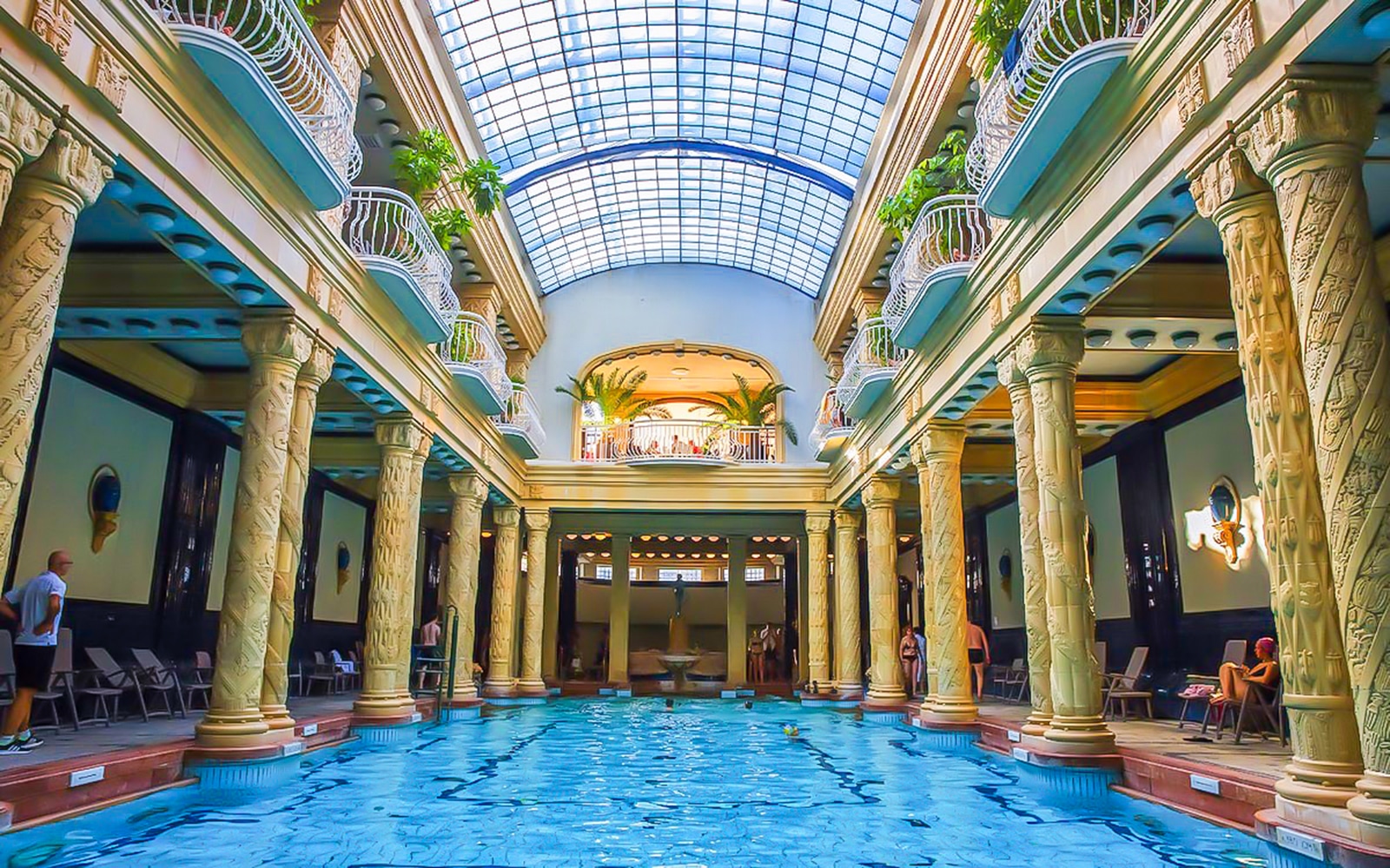 Exploring the-Baths'-Facilities