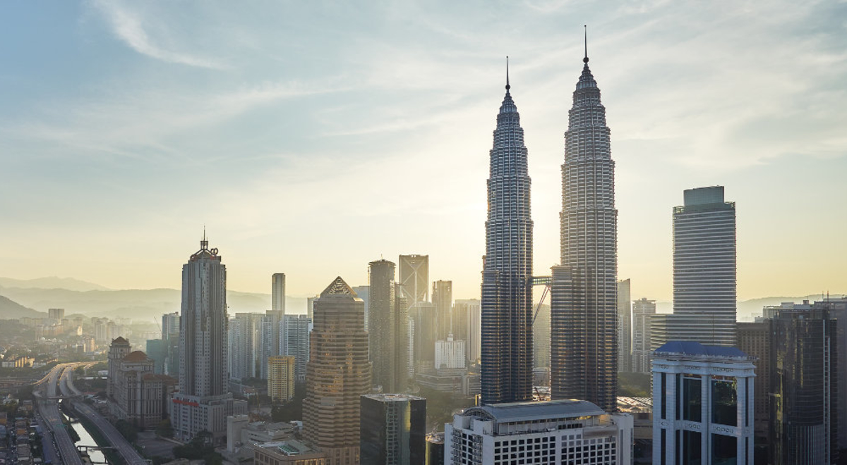 Best Tourist Attractions in Malaysia 2024 Petronas-Twin-Towers