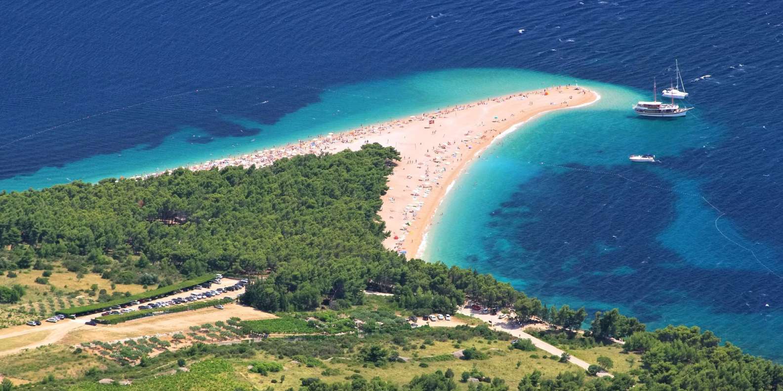 Zlatni-Rat-Beach