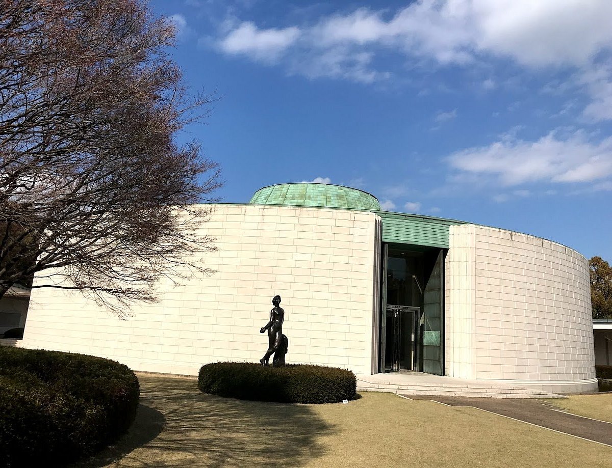 Explore Hiroshima City Museum of Art