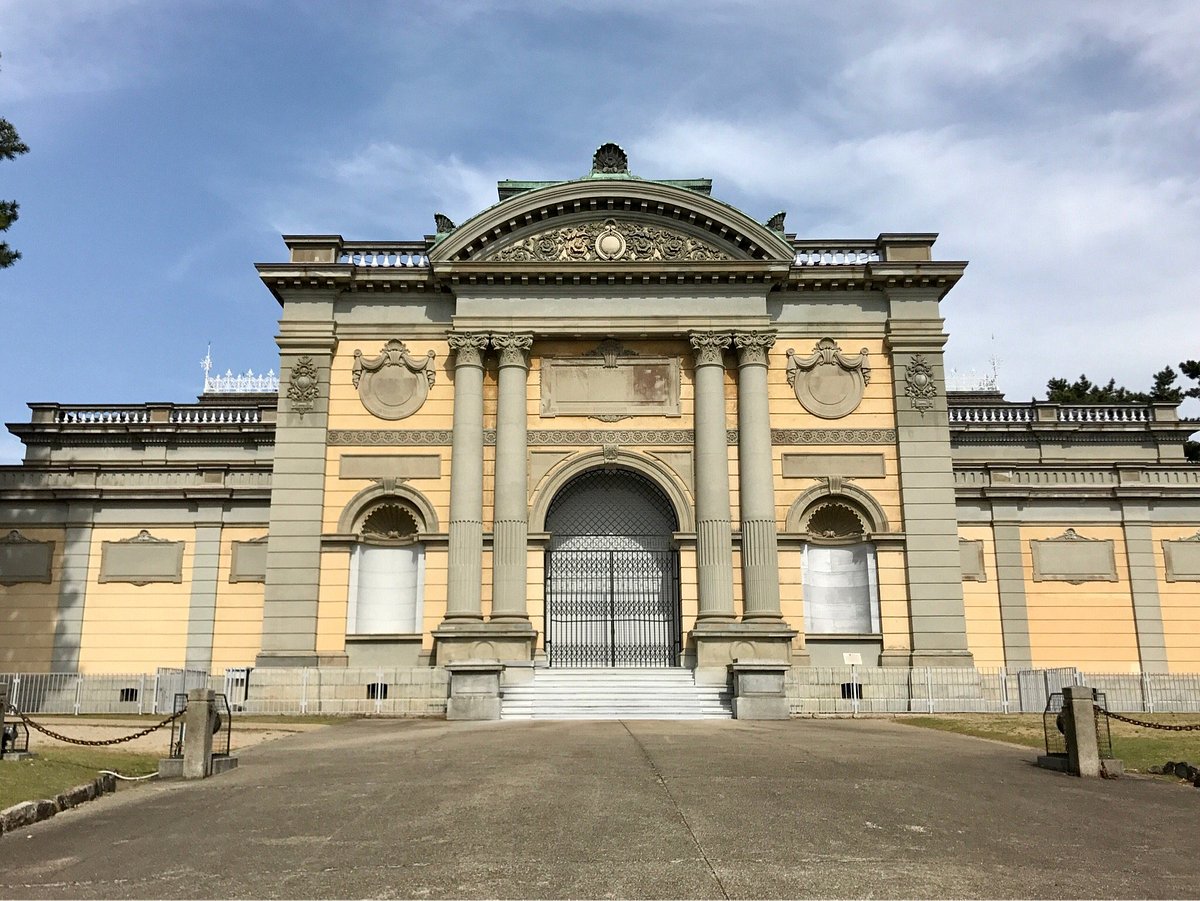 Venture into Nara National Museum